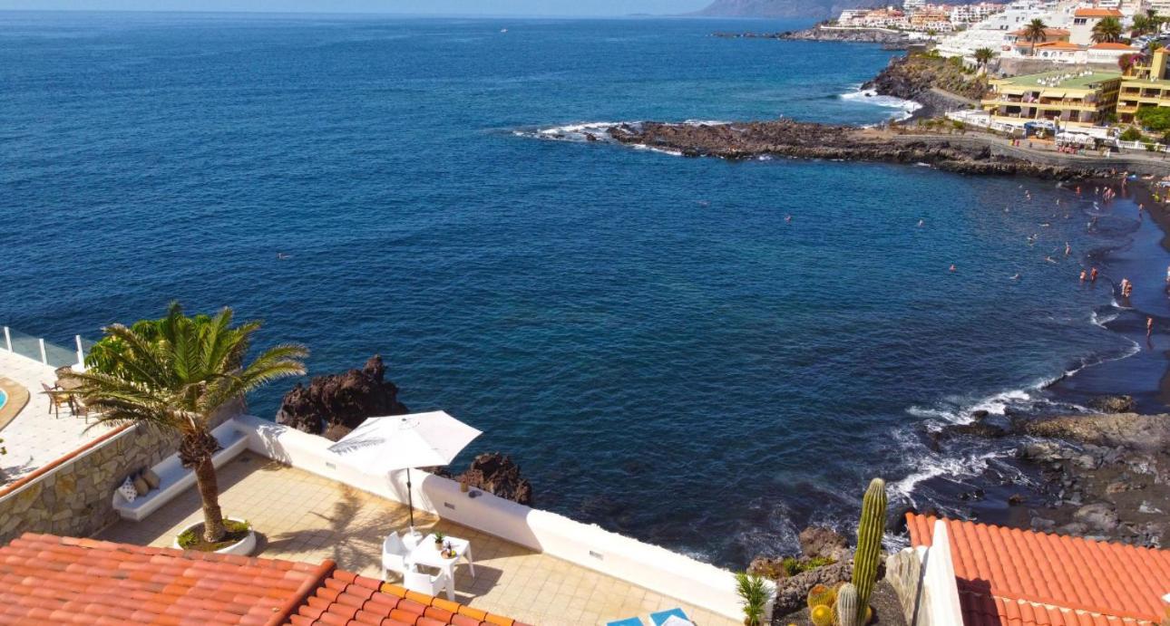 Beachfront Villa And Pool Puerto de Santiago  Buitenkant foto